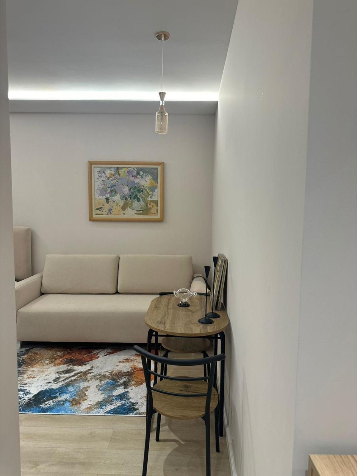 Home To Go Studio Apartament Tiranë Luaran gambar
